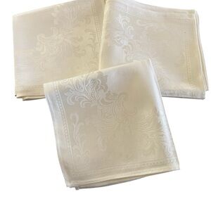 Nichibo In Japan Set 8 Mid Century Off White Brocade Fancy Cloth Square Napkins